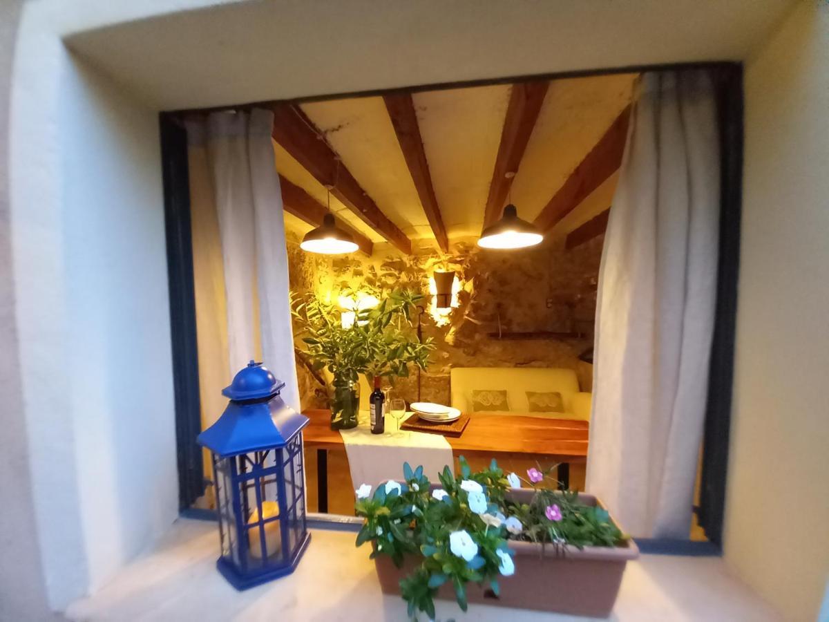 シネウ Townhouse Sa Casaヴィラ エクステリア 写真