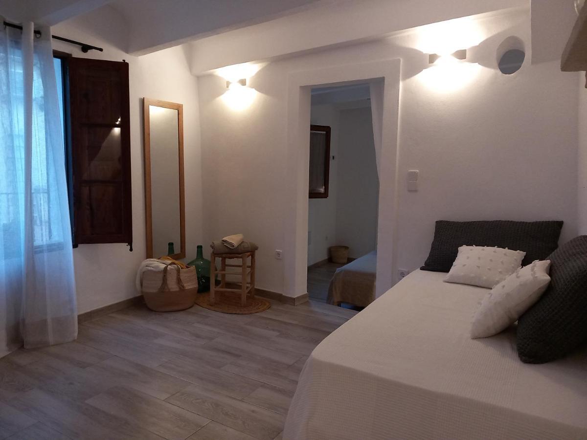 シネウ Townhouse Sa Casaヴィラ エクステリア 写真