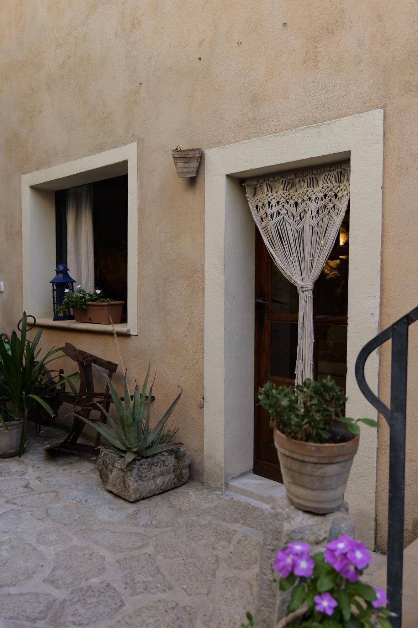シネウ Townhouse Sa Casaヴィラ エクステリア 写真